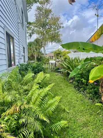 2615 Willow Oak Drive Edgewater FL 32141