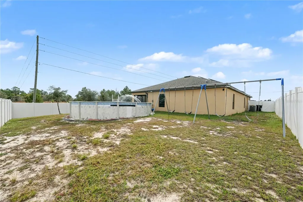 104 Jasmine Circle Kissimmee FL 34759
