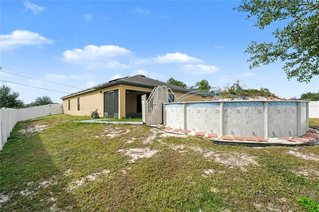 104 Jasmine Circle Kissimmee FL 34759
