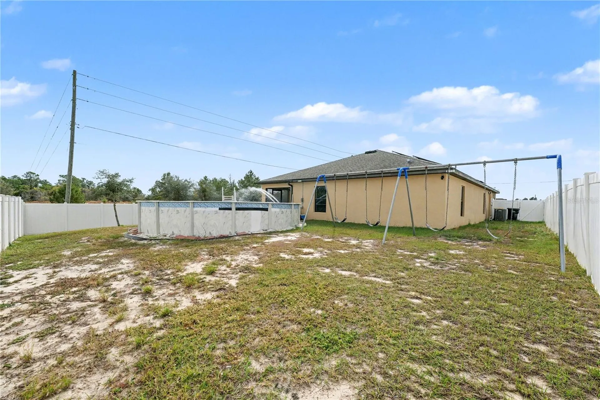 104 Jasmine Circle Kissimmee FL 34759