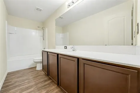 104 Jasmine Circle Kissimmee FL 34759