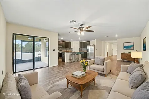 104 Jasmine Circle Kissimmee FL 34759