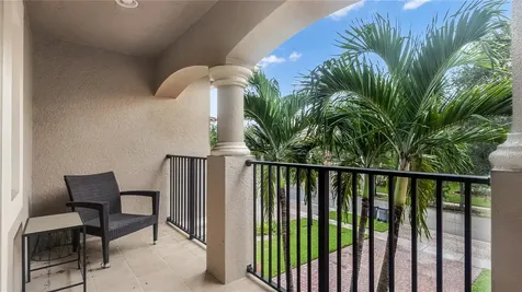 556 Cresta Circle West Palm Beach FL 33413