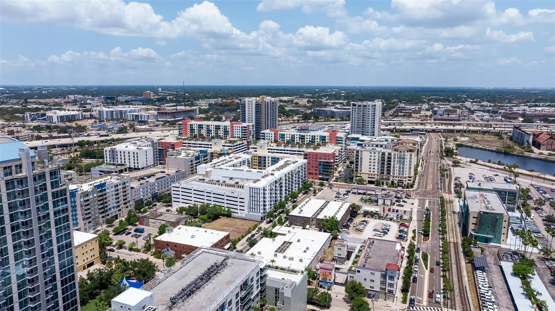 1208 E Kennedy Boulevard Tampa FL 33602