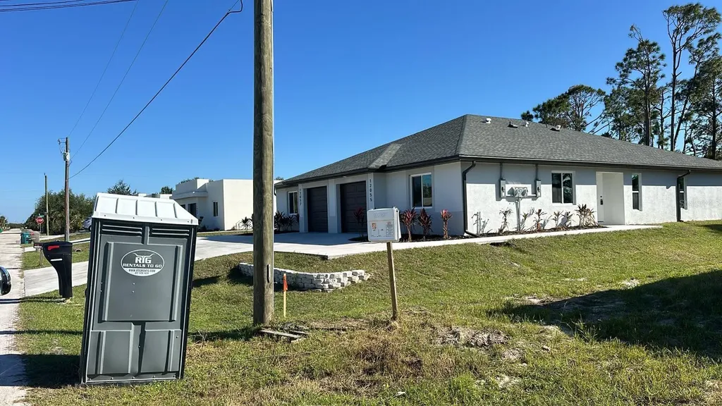 12047 Henley Avenue Port Charlotte FL 33981