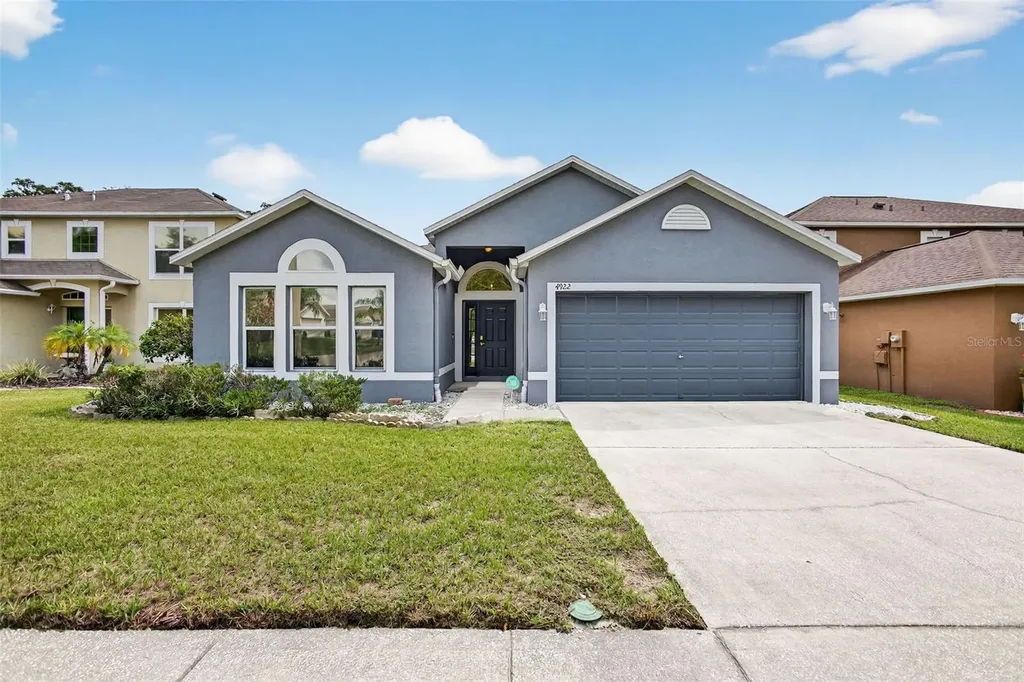 4922 Copper Canyon Boulevard Valrico FL 33594