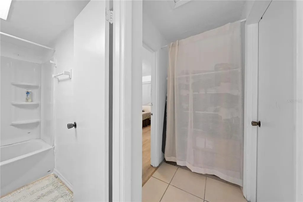 2717 Santana Avenue Orlando FL 32811