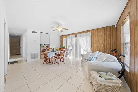 2717 Santana Avenue Orlando FL 32811