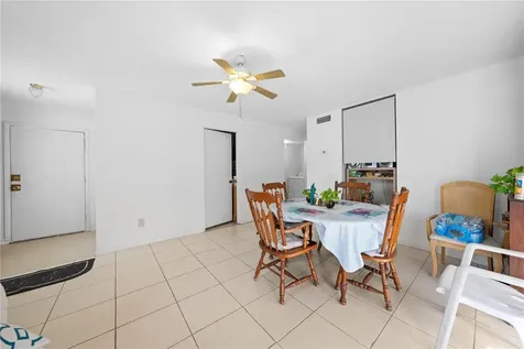 2717 Santana Avenue Orlando FL 32811