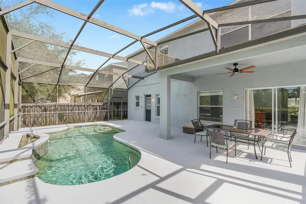 1892 Hammock Moss Drive Orlando FL 32820