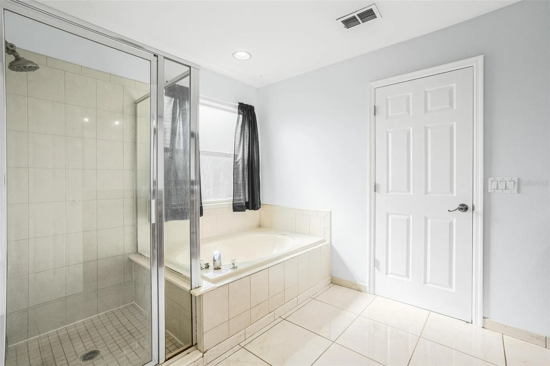 1892 Hammock Moss Drive Orlando FL 32820