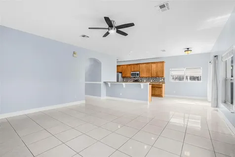 1892 Hammock Moss Drive Orlando FL 32820