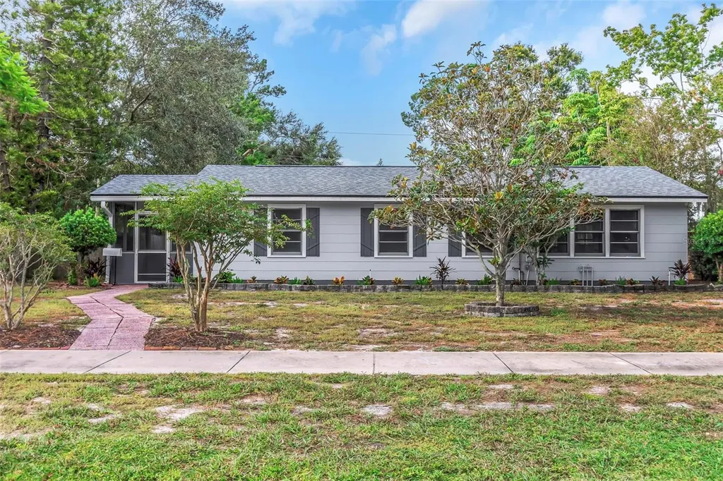 7328 7th Avenue N St Petersburg FL 33710