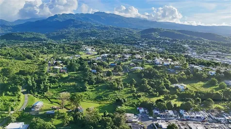 Bo Zaral Sec Carola Rio Grande PR 00721