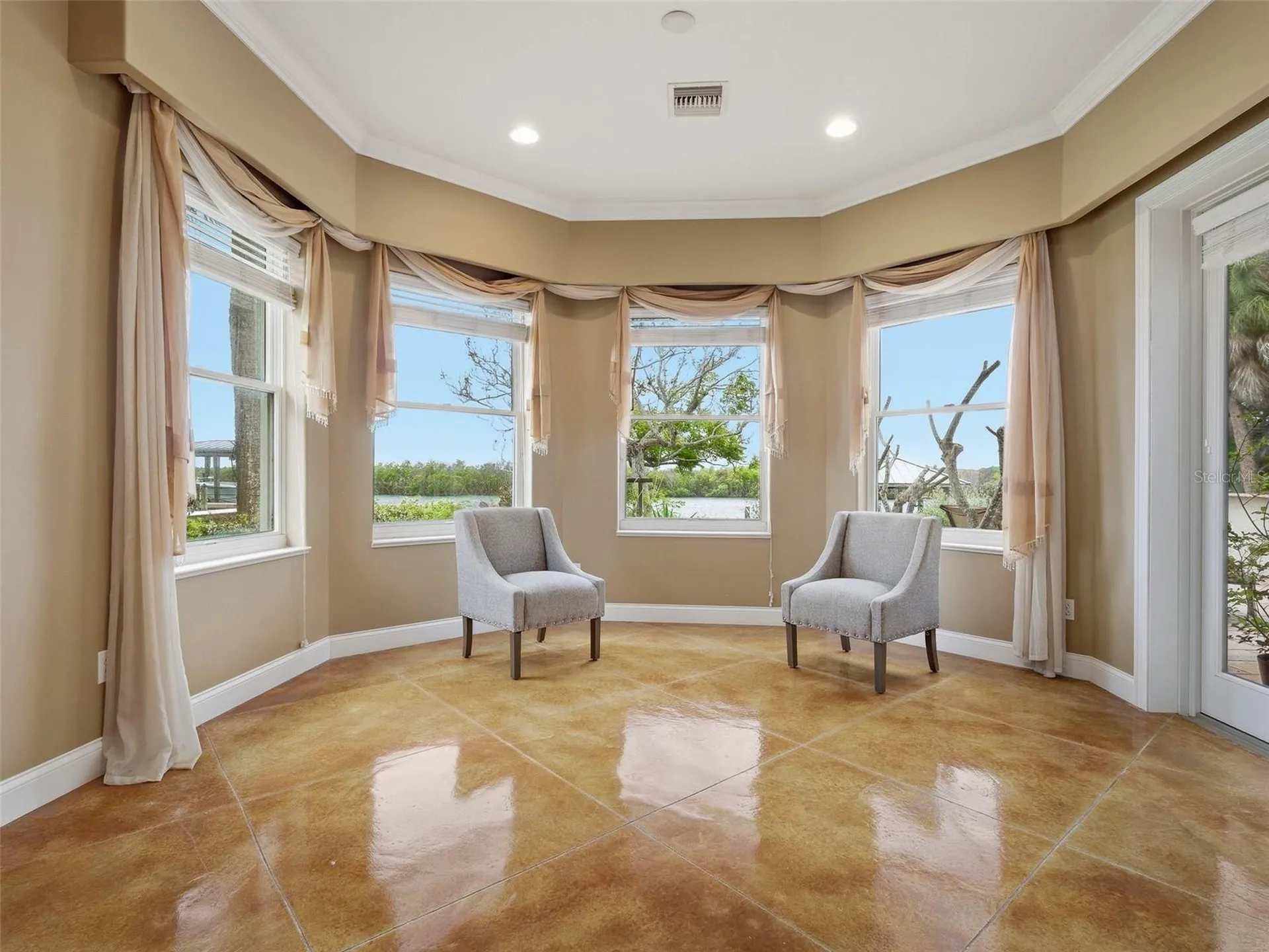 45 Cunningham Drive New Smyrna Beach FL 32168