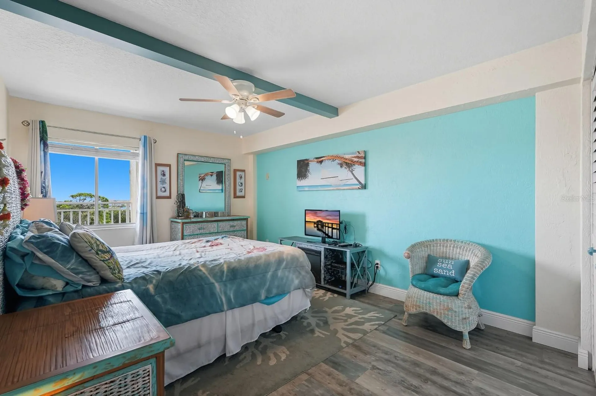 145 N Halifax Daytona Beach FL 32118