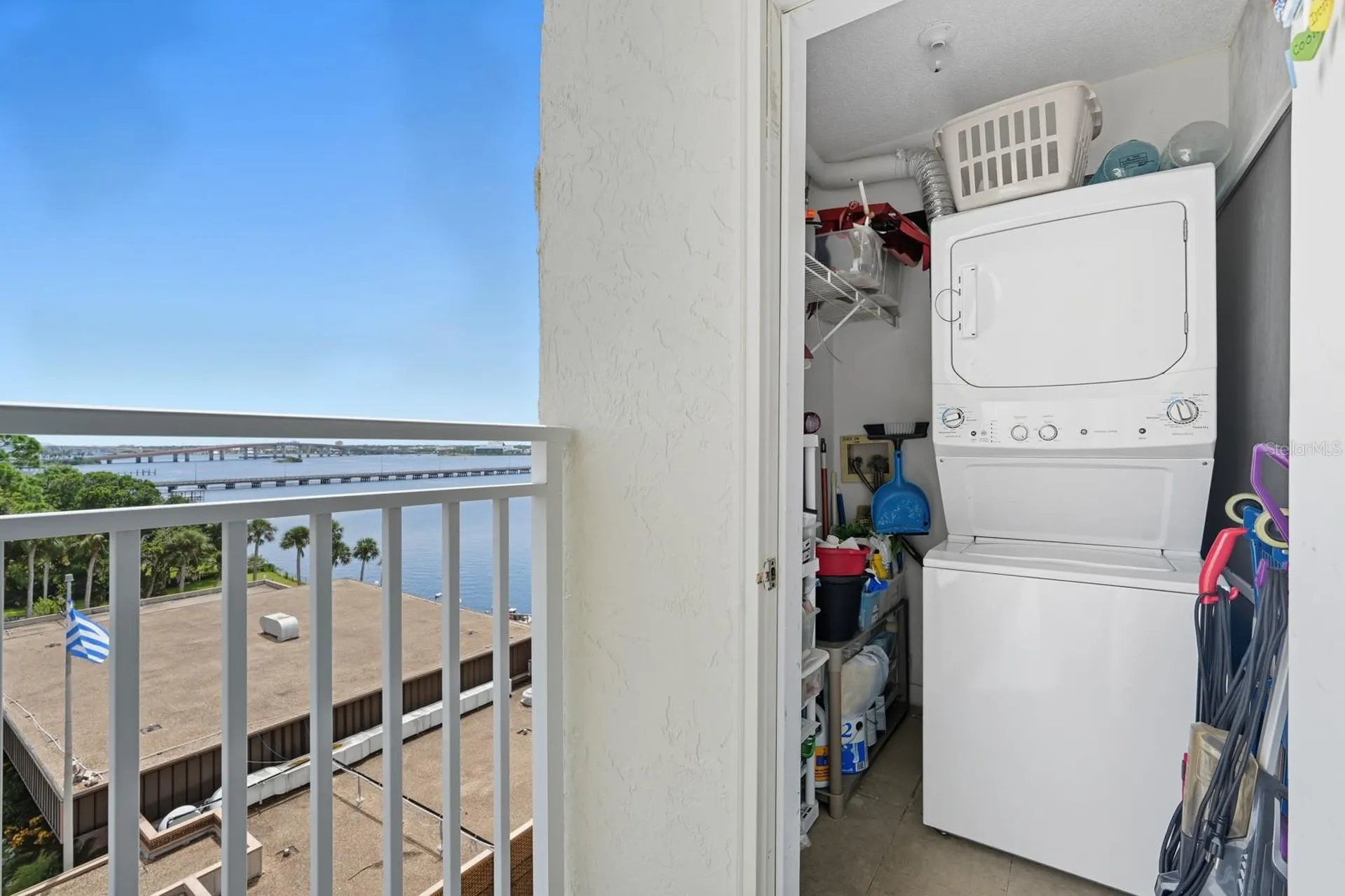 145 N Halifax Daytona Beach FL 32118