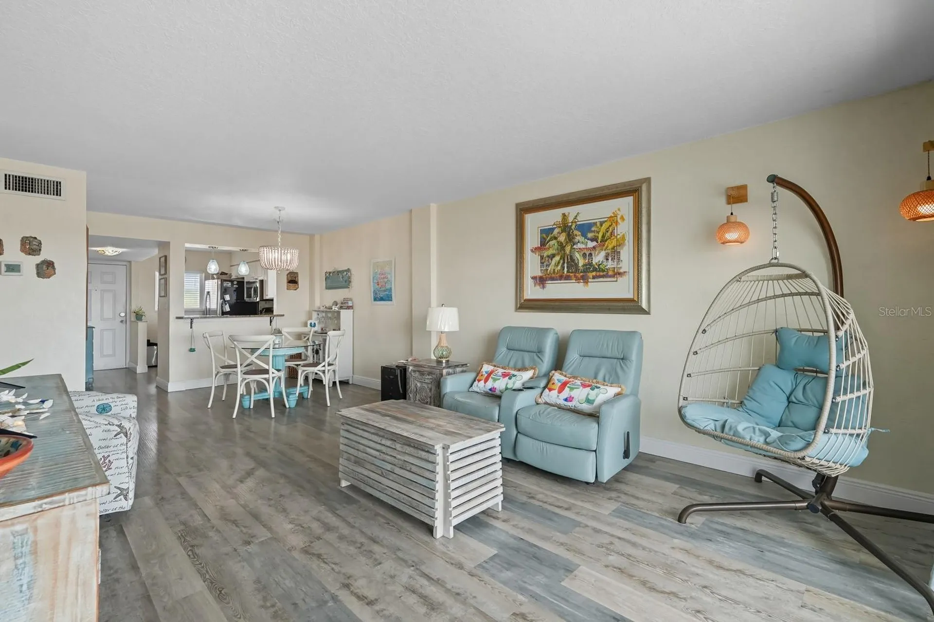 145 N Halifax Daytona Beach FL 32118