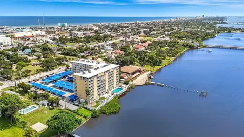 145 N Halifax Daytona Beach FL 32118