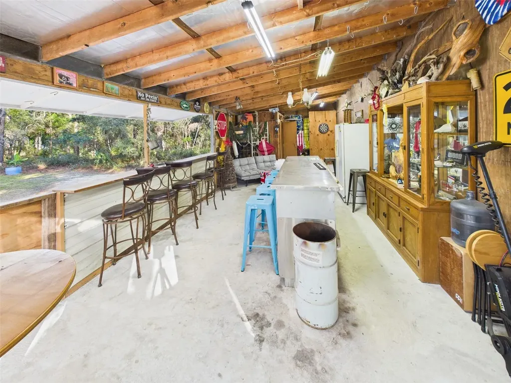 19651 SE 92nd Place Ocklawaha FL 32179