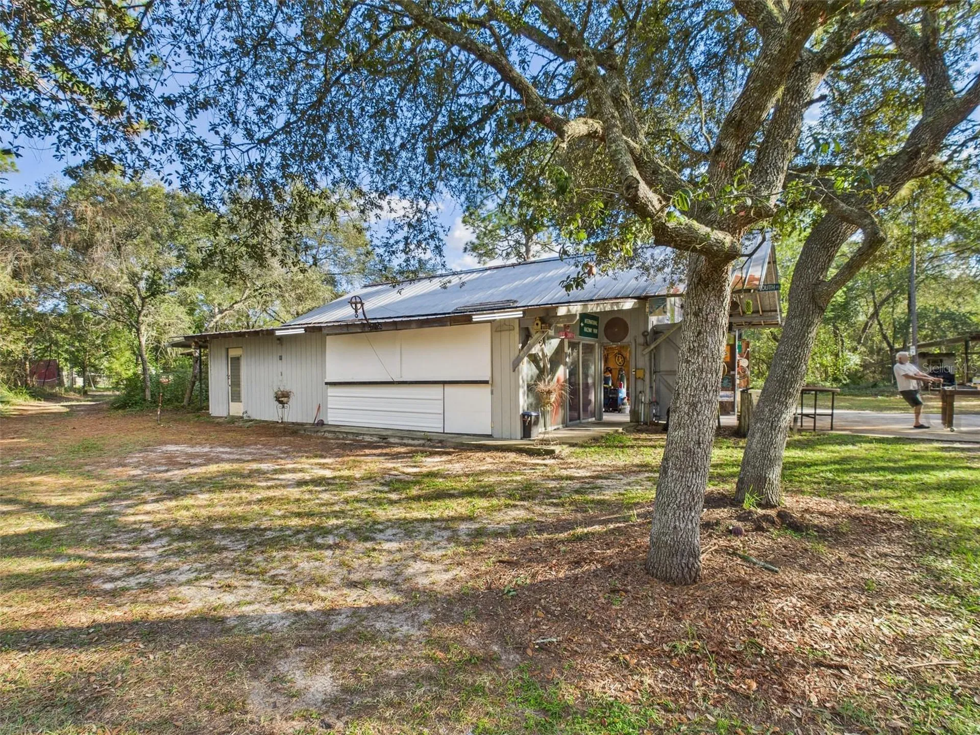 19651 SE 92nd Place Ocklawaha FL 32179