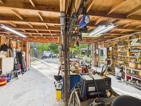 19651 SE 92nd Place Ocklawaha FL 32179
