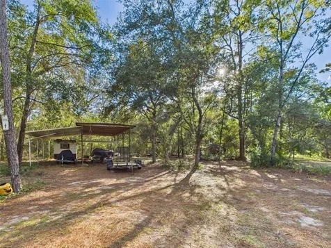 19651 SE 92nd Place Ocklawaha FL 32179