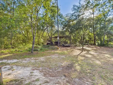 19651 SE 92nd Place Ocklawaha FL 32179