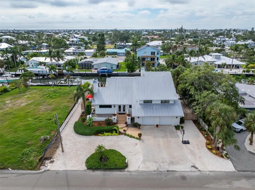 505 75th Street Holmes Beach FL 34217