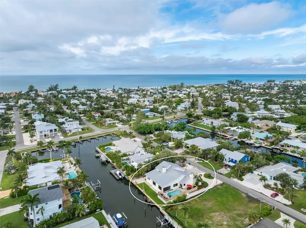 505 75th Street Holmes Beach FL 34217