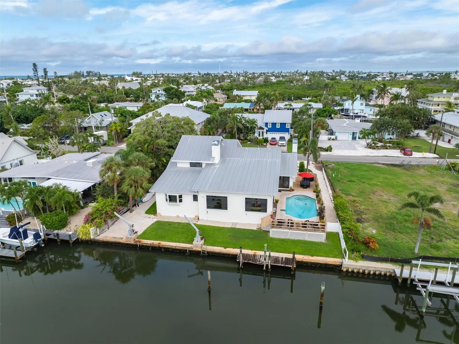505 75th Street Holmes Beach FL 34217