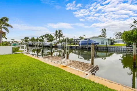 505 75th Street Holmes Beach FL 34217