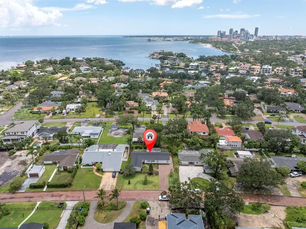 319 Rafael Boulevard NE St Petersburg FL 33704