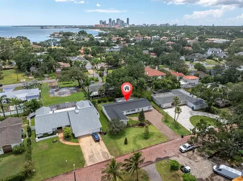 319 Rafael Boulevard NE St Petersburg FL 33704