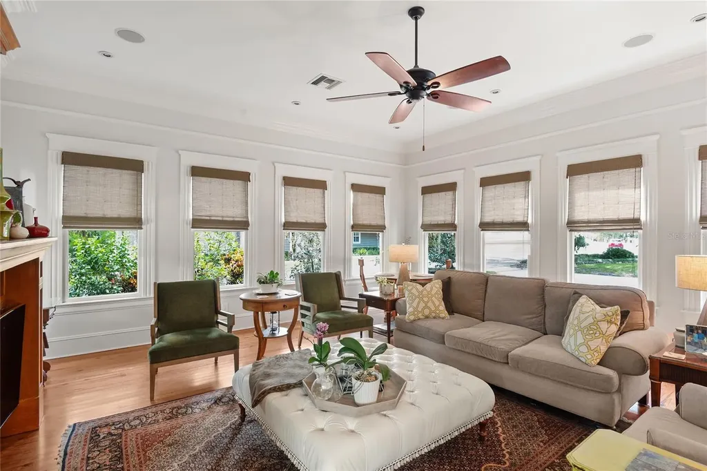457 E New England Avenue Winter Park FL 32789