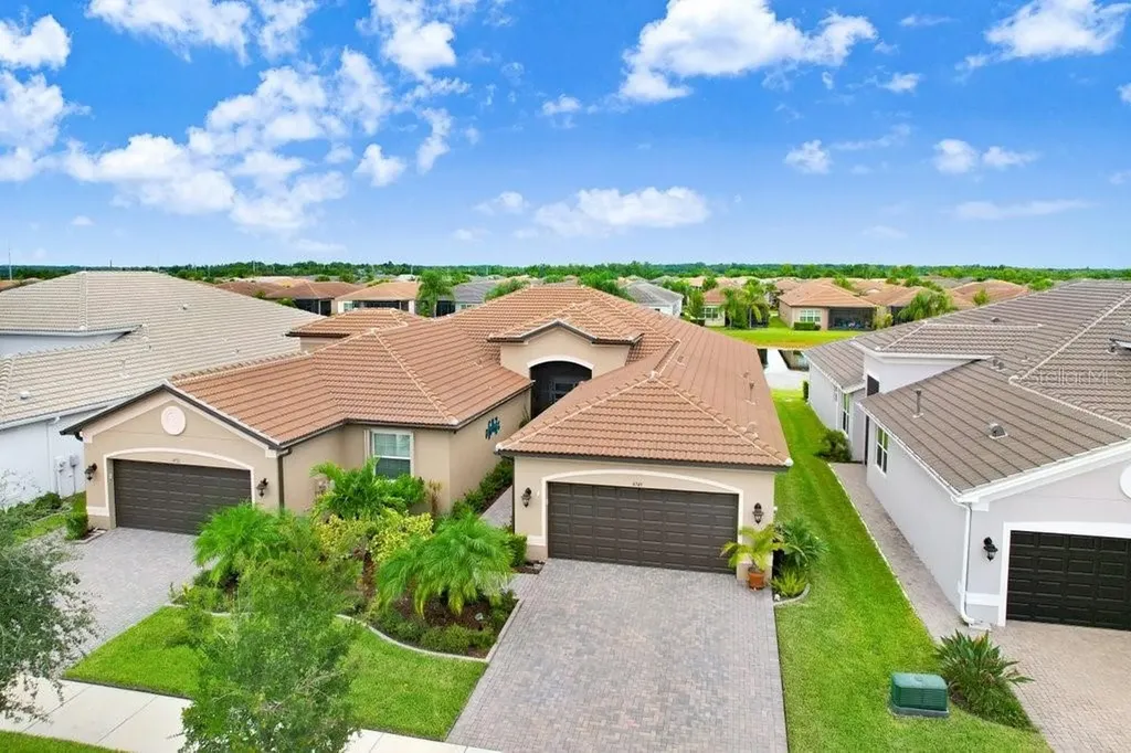 4749 Avila Lakes Drive Wimauma FL 33598