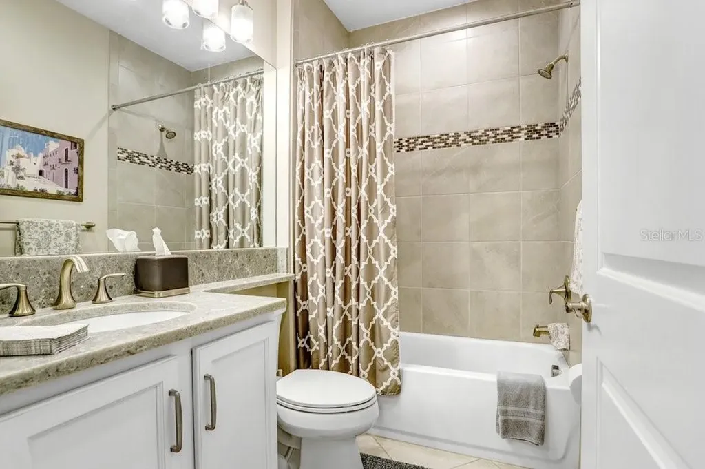 4749 Avila Lakes Drive Wimauma FL 33598