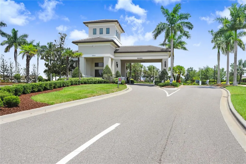 4749 Avila Lakes Drive Wimauma FL 33598