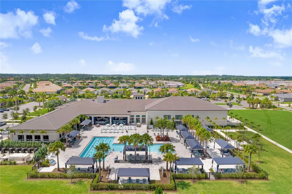 4749 Avila Lakes Drive Wimauma FL 33598