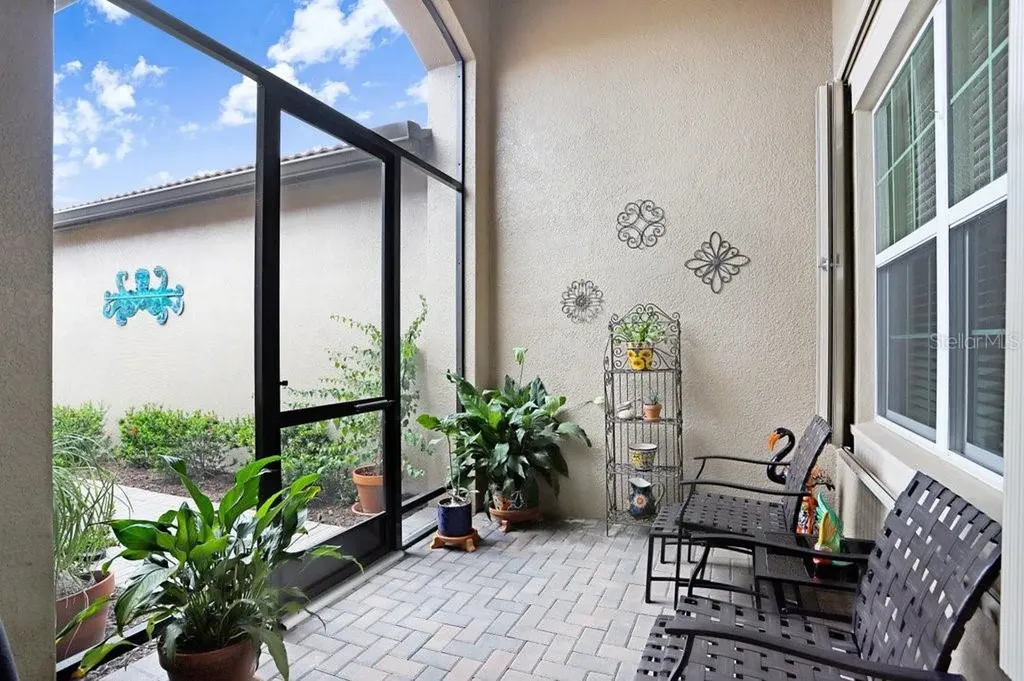 4749 Avila Lakes Drive Wimauma FL 33598