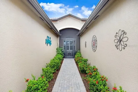 4749 Avila Lakes Drive Wimauma FL 33598