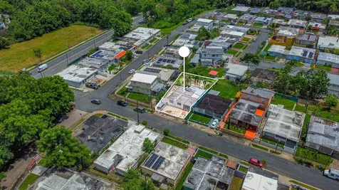 M41 Urb. Mariolga Caguas PR 00725