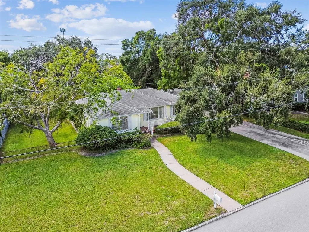 3004 W North A Street Tampa FL 33609