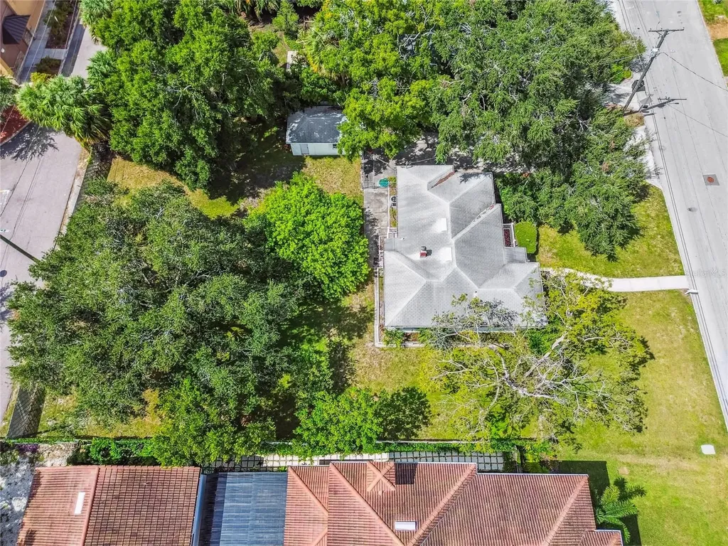 3004 W North A Street Tampa FL 33609