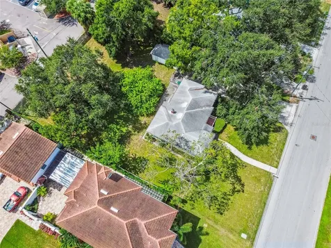 3004 W North A Street Tampa FL 33609