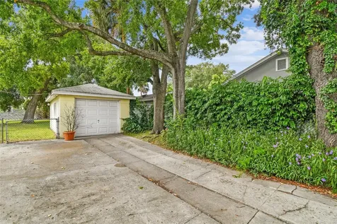 3004 W North A Street Tampa FL 33609