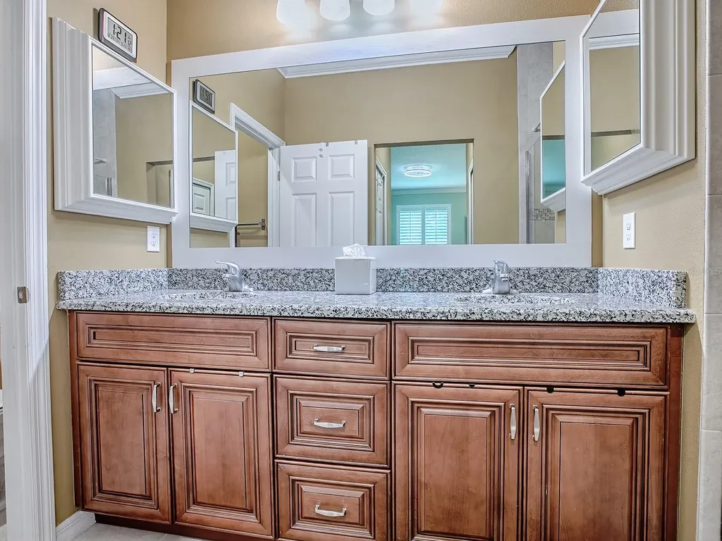 26939 White Plains Way Leesburg FL 34748