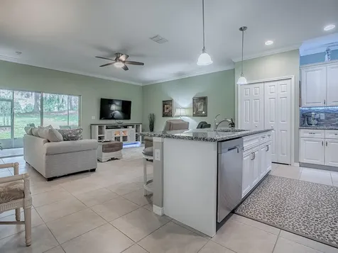 26939 White Plains Way Leesburg FL 34748