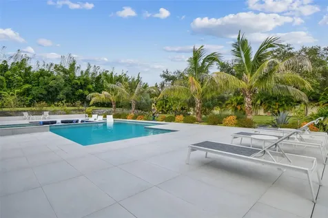 3321 Meander Lane Safety Harbor FL 34695