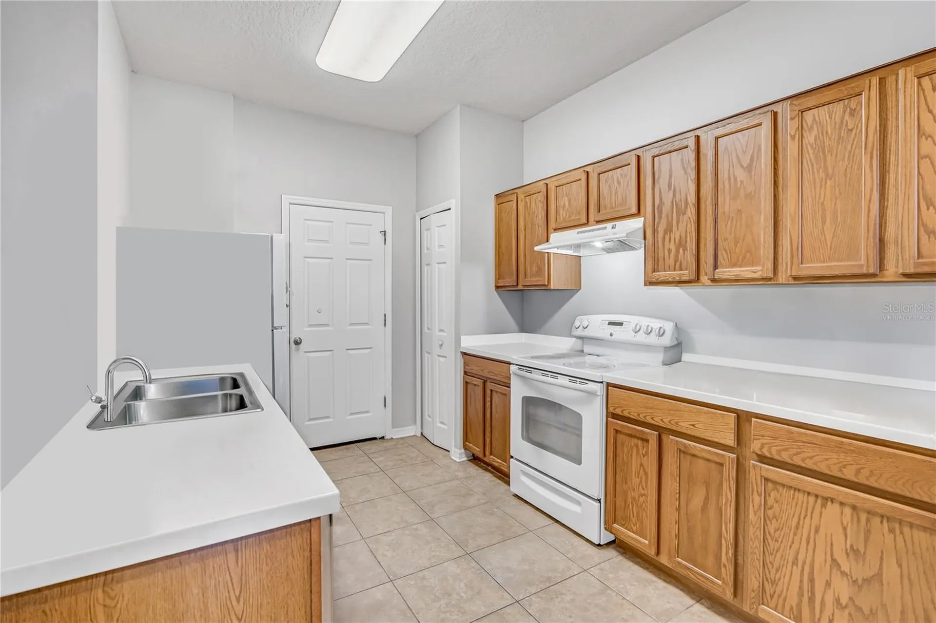 814 Fern Leaf Drive Ruskin FL 33570